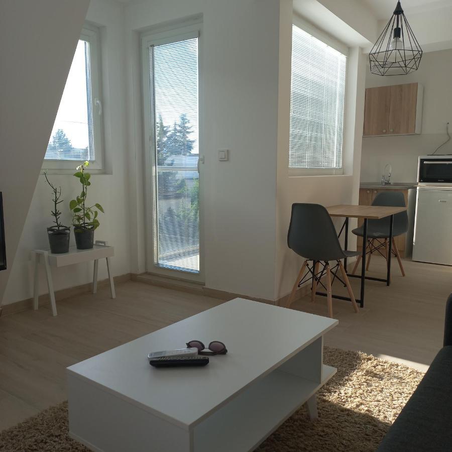 Studio Close To Town Centar Скопие Екстериор снимка